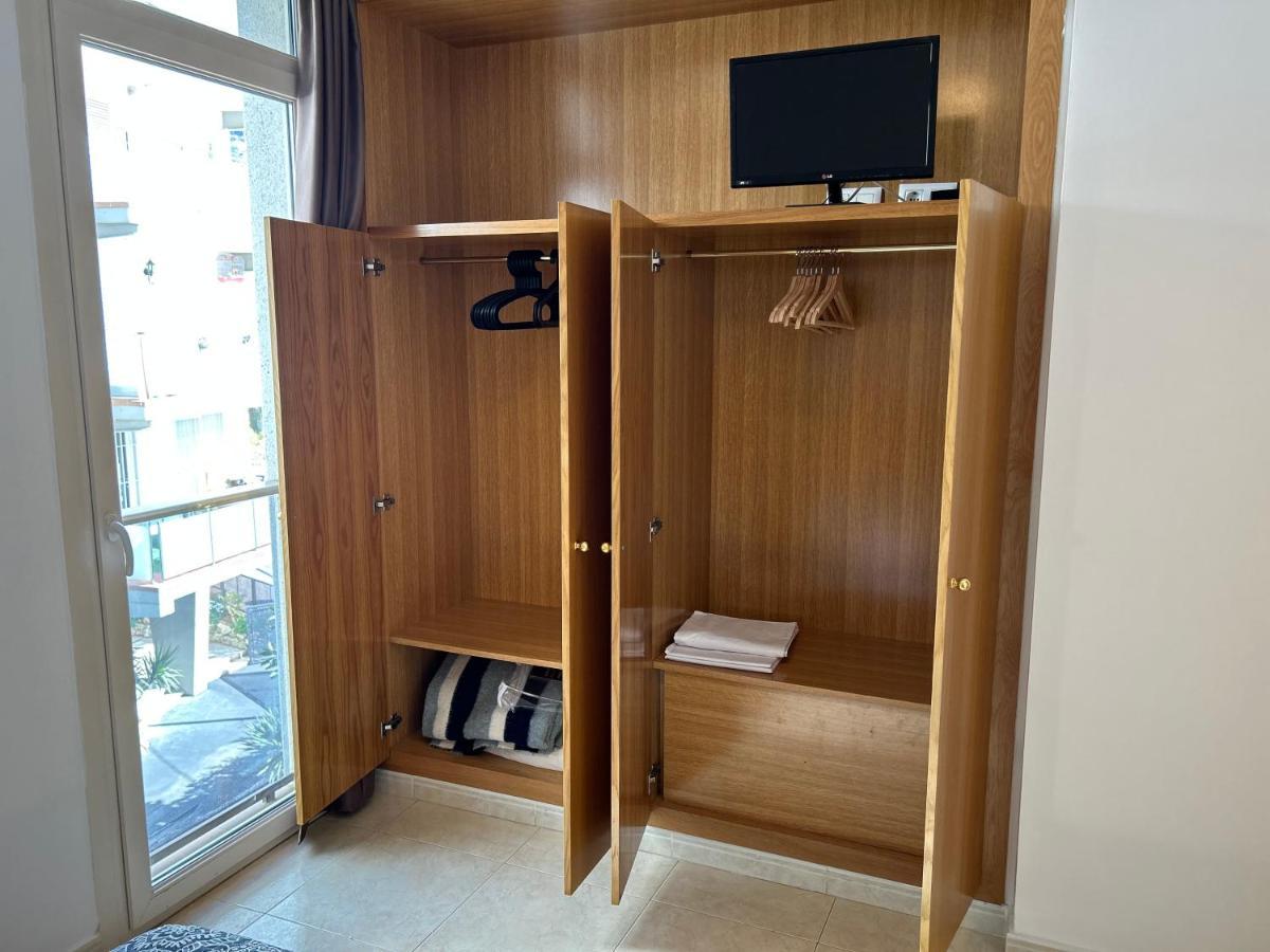 Apartaments Superiors Mtb Only Couples Lloret de Mar Luaran gambar