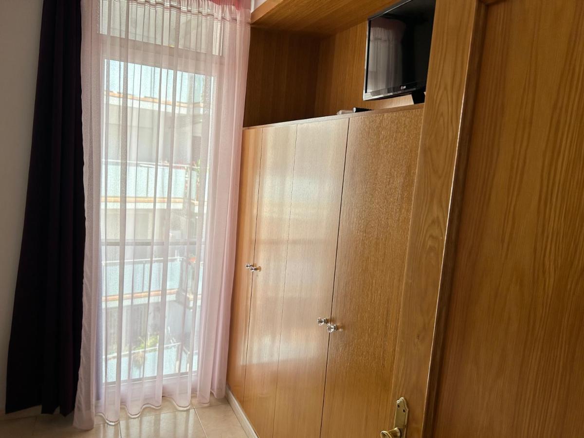 Apartaments Superiors Mtb Only Couples Lloret de Mar Luaran gambar