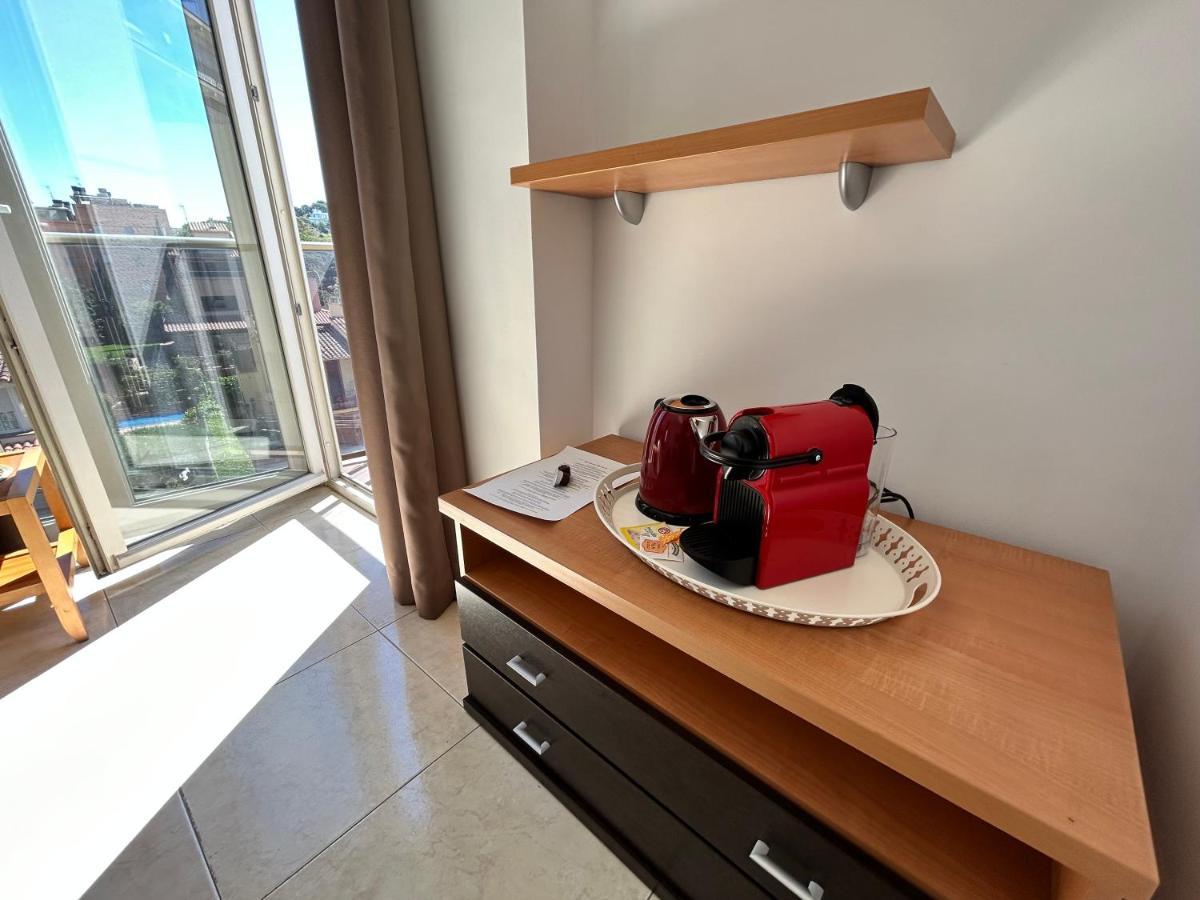Apartaments Superiors Mtb Only Couples Lloret de Mar Luaran gambar