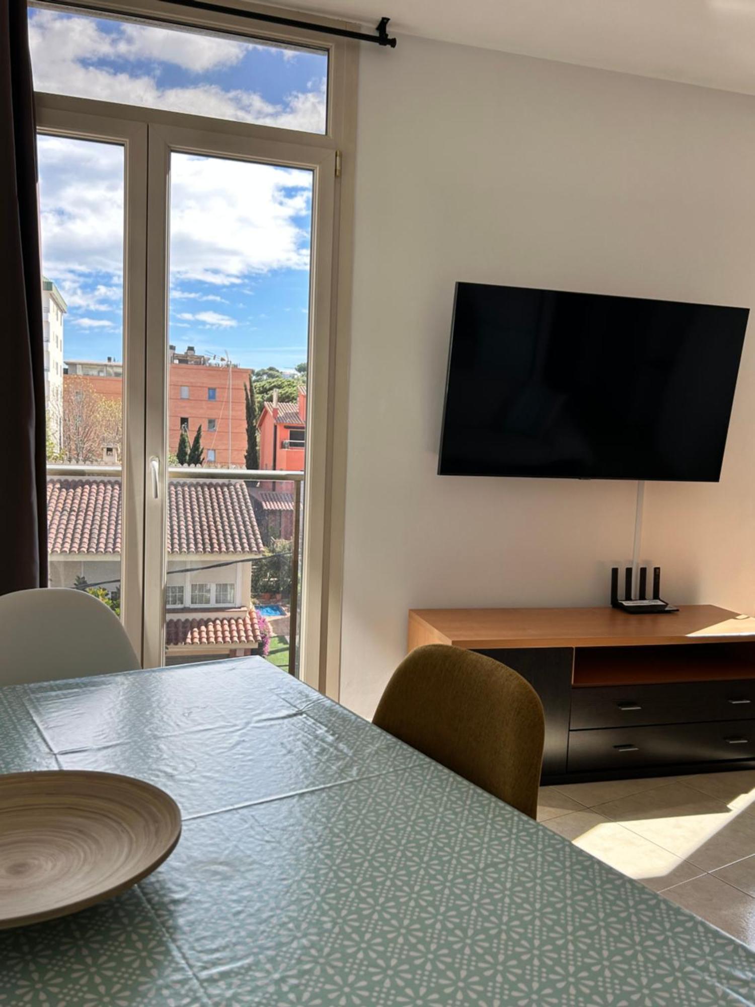 Apartaments Superiors Mtb Only Couples Lloret de Mar Luaran gambar